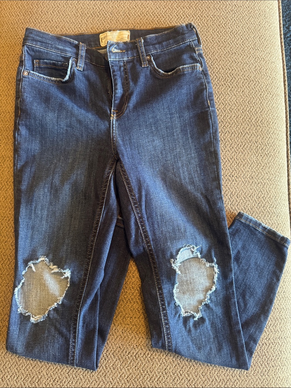 Free People Women’s Distressed Dark Blue Jeans